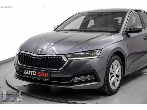 2023 OCTAVİA 1.5 e-TEC PREMIUM 38 BİN KM YETKİLİ SERVİS BAKIMLI