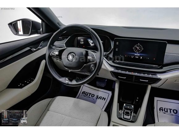 2023 OCTAVİA 1.5 e-TEC PREMIUM 38 BİN KM YETKİLİ SERVİS BAKIMLI