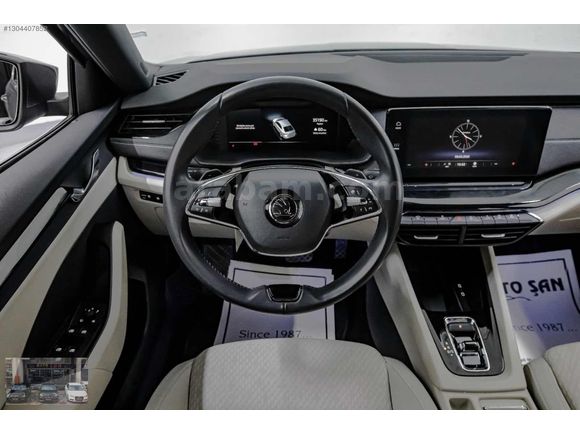 2023 OCTAVİA 1.5 e-TEC PREMIUM 38 BİN KM YETKİLİ SERVİS BAKIMLI