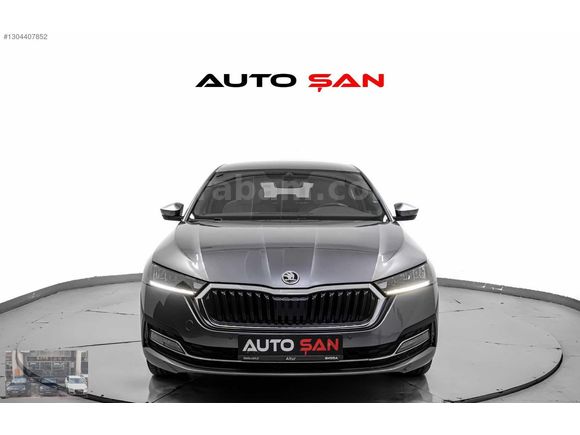 2023 OCTAVİA 1.5 e-TEC PREMIUM 38 BİN KM YETKİLİ SERVİS BAKIMLI