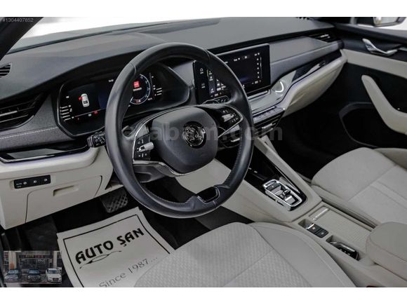 2023 OCTAVİA 1.5 e-TEC PREMIUM 38 BİN KM YETKİLİ SERVİS BAKIMLI