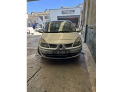 Sahibinden Renault Scenic 1.5 dCi Privilege 2009 Model 