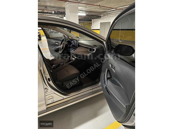 2021 TOYOTA COROLLA 1.5 DREAM 43 BIN KM DE