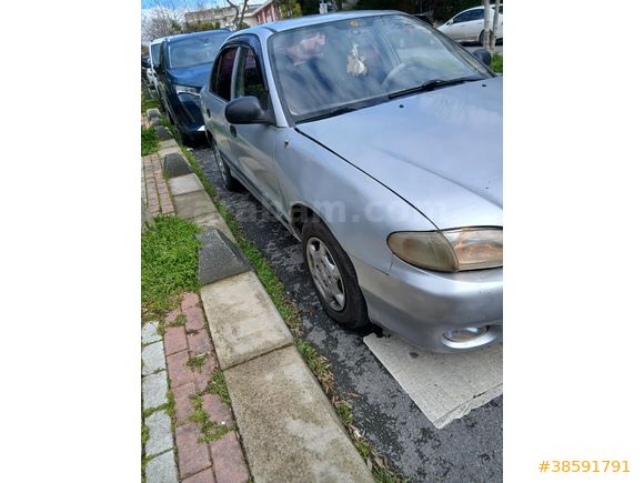 Hyundai Accent 1.3 LS 2000 Model İstanbul