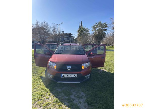 Sahibinden Dacia Sandero 1.5 dCi Stepway 2016 Model  110.000 km Bordo
