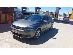 Sahibinden Volkswagen Jetta 1.6 TDi Comfortline 2013 Model  178.000 km Füme