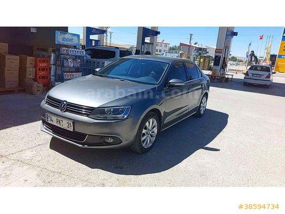 Sahibinden Volkswagen Jetta 1.6 TDi Comfortline 2013 Model  178.000 km Füme