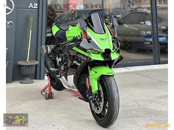 たかさま Kawasaki Ninja ZX-10RR 2022 - teknik veriler, fiyatlar, incelemeler