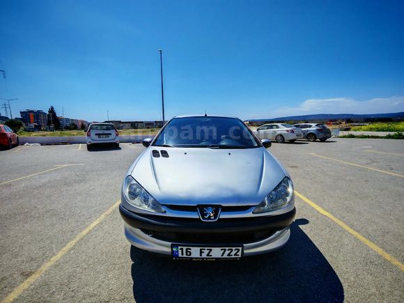 Değişensiz Peugeot 206