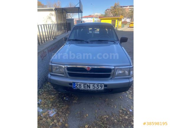 Sahibinden Mazda B2500 2.5 D 2000 Model 