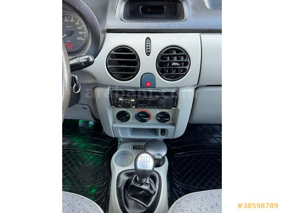 Galeriden Renault Kangoo 1.5 dCi Authentique 2004 Model Konya