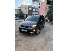 Sahibinden Peugeot Rifter 1.5 BlueHDI Active Comfort 2021 Model  80.000 km Füme