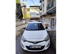 Sahibinden Hyundai i20 1.4 CRDi Jump 2014 Model İzmir 170.000 km Beyaz