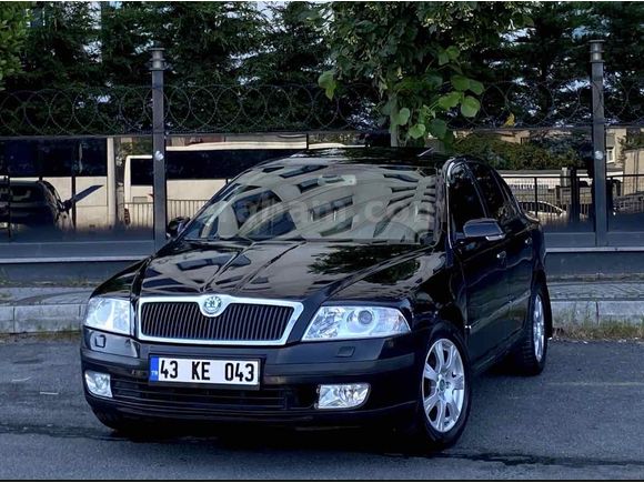 İLANDA TEK 2006  SKODA OKTAVİA FSI ELEGANCE SUNRUFF FULL+FULL 