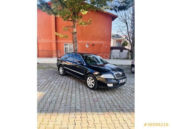 İLANDA TEK 2006  SKODA OKTAVİA FSI ELEGANCE SUNRUFF FULL+FULL 