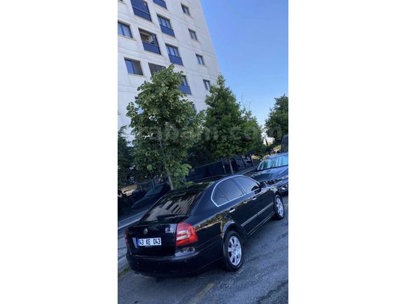 İLANDA TEK 2006  SKODA OKTAVİA FSI ELEGANCE SUNRUFF FULL+FULL 
