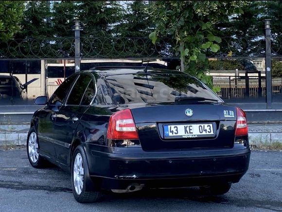 İLANDA TEK 2006  SKODA OKTAVİA FSI ELEGANCE SUNRUFF FULL+FULL 