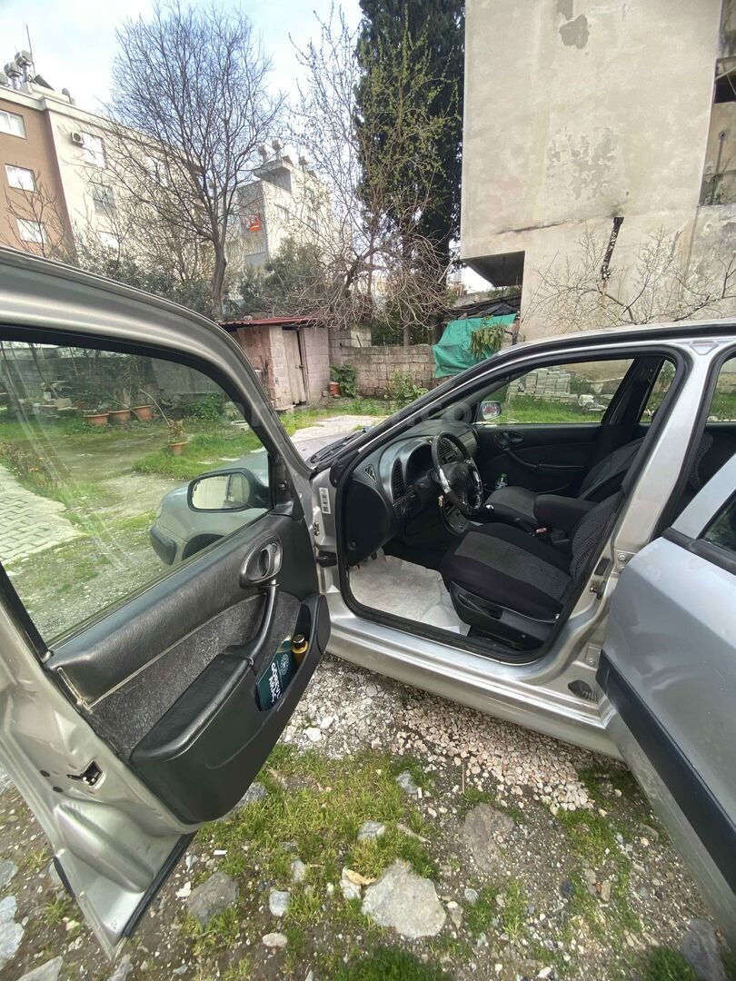 Sahibinden Citroen Xsara 1.6 SX 2000 Model Osmaniye 324.000 km Gri 5