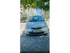 Sahibinden Honda Jazz 1.4 LS Sport 2007 Model  230.000 km Gri (Gümüş)