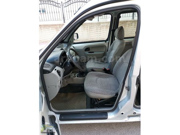 2005.MODEL.RENAULT.KANGO.1.5.