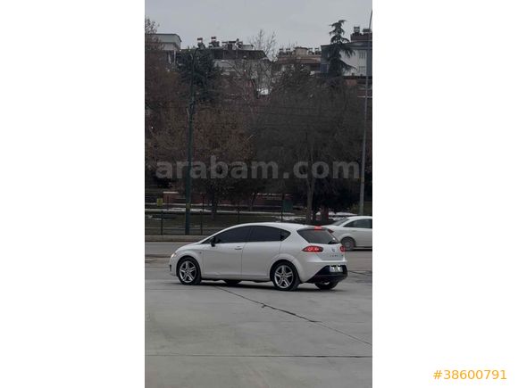 Sahibinden Seat Leon 1.6 TDI CR Style 2012 Model  350.000 km Beyaz