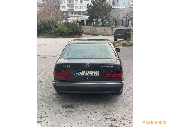 acil sağlık problemleri nedeni ile Sahibinden Mercedes - Benz E 200 Kompressor Elegance 2001 Model Kastamonu