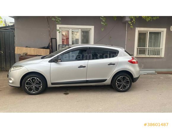 Sahibinden Renault Megane 1.5 dCi Dynamique 2012 Model 