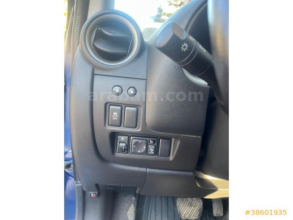 2013 Trafiğe çıkış Cam Tavanlı 138000 de