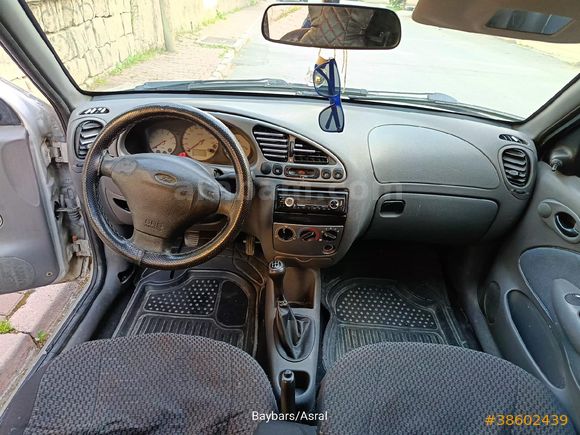 Sahibinden Ford Fiesta 1.4 Fun 2000 Model