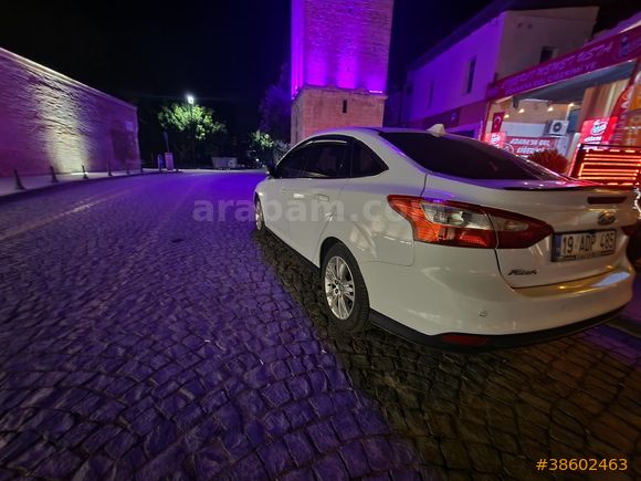 Sahibinden Ford Focus 1.6 Ti-VCT Style 2011 Model