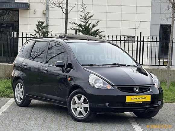 Galeriden Honda Jazz 1.4 ES 2004 Model İstanbul 222.000 km Siyah