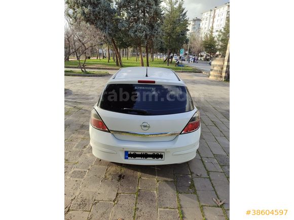 2012 ASTRA H HATASIZ BOYASIZ TERTEMİZ AİLE ARACI