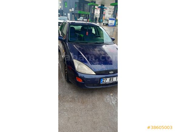 Sahibinden Ford Focus 1.6 Ambiente 2000 Model Kahramanmaraş 277.600 km Lacivert