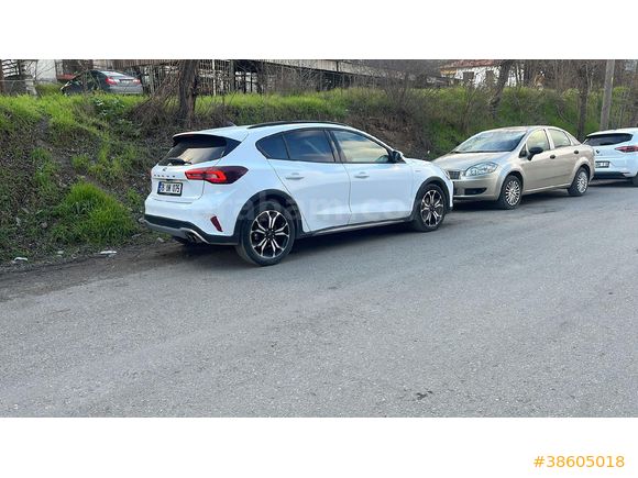 Sahibinden Ford Focus 1.5 TDCi Active X 2023 Model