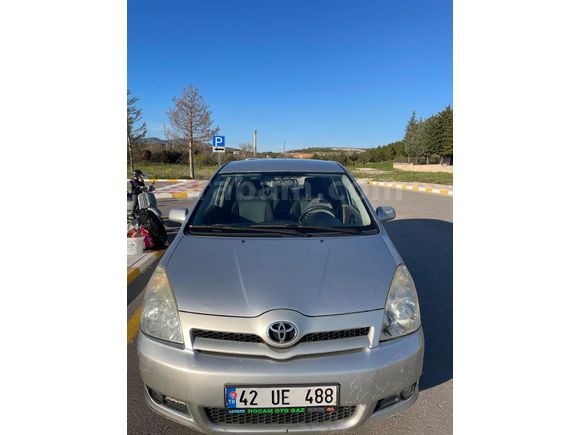 TOYOTA 1.6 COFORT VERSO 7 KİŞİLİK 2004 MODEL