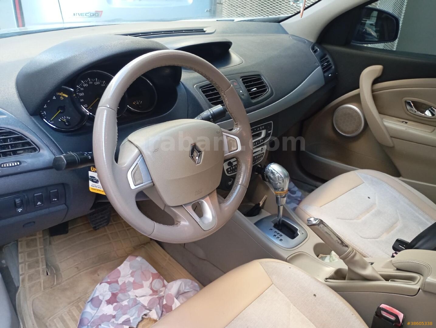 Sahibinden Renault Fluence 1.5 dCi Privilege 2012 Model Şırnak 347.000 km Gri 4