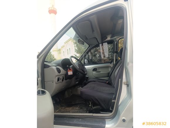 Sahibinden Renault Kangoo 1.5 dCi Expression 2005 Model 