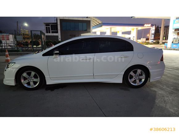 Sahibinden Honda Civic 1.6i VTEC Premium 2012 Model