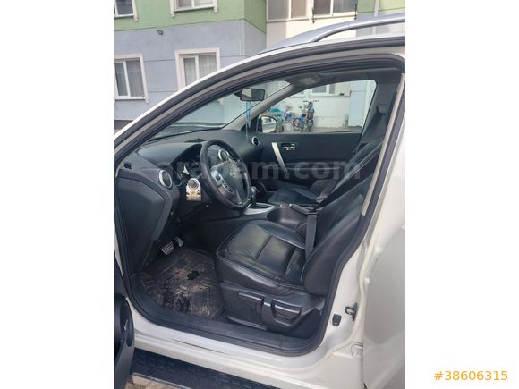 Sahibinden Nissan Qashqai 1.6 Platinum 2013 Model