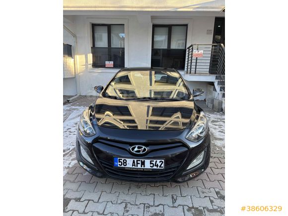 Sahibinden Hyundai i30 1.6 CRDi Style 2013 Model 