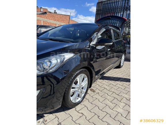 Sahibinden Hyundai i30 1.6 CRDi Style 2013 Model 