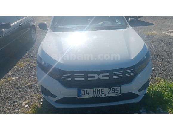 Sahibinden Dacia Sandero  1.0 Tce Essential 2023 Model  18.000 km Beyaz