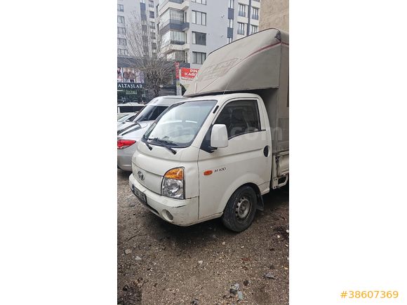 Sahibinden Hyundai H 100 2.5 TCI 2010 Model  213.000 km Beyaz