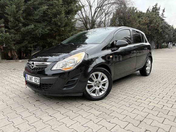 Sahibinden Opel Corsa 1.2 Twinport Essentia 2013 Model Değişensiz/Boyasız 