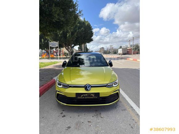 Galeriden Volkswagen Golf 1.5 eTSI R Line 2022 Model Antalya