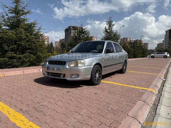 Sahibinden Hyundai Accent 1.3 LX 2000 Model 