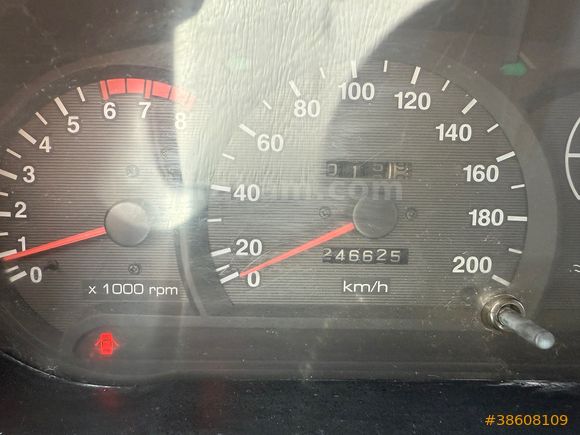 Sahibinden Hyundai Accent 1.3 LX 2000 Model 