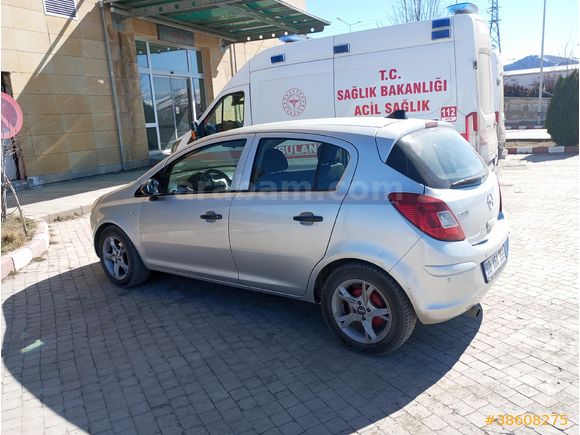 Sahibinden Opel Corsa 1.2 Twinport Essentia 2009 Model Sivas