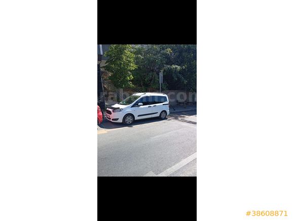 Sahibinden Ford Tourneo Courier 1.5 TDCi Trend 2014 Model