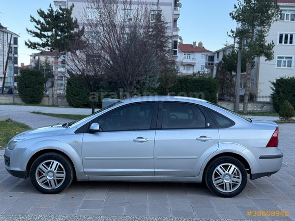 Galeriden Ford Focus 1.6 TDCi Ghia 2007 Model Konya